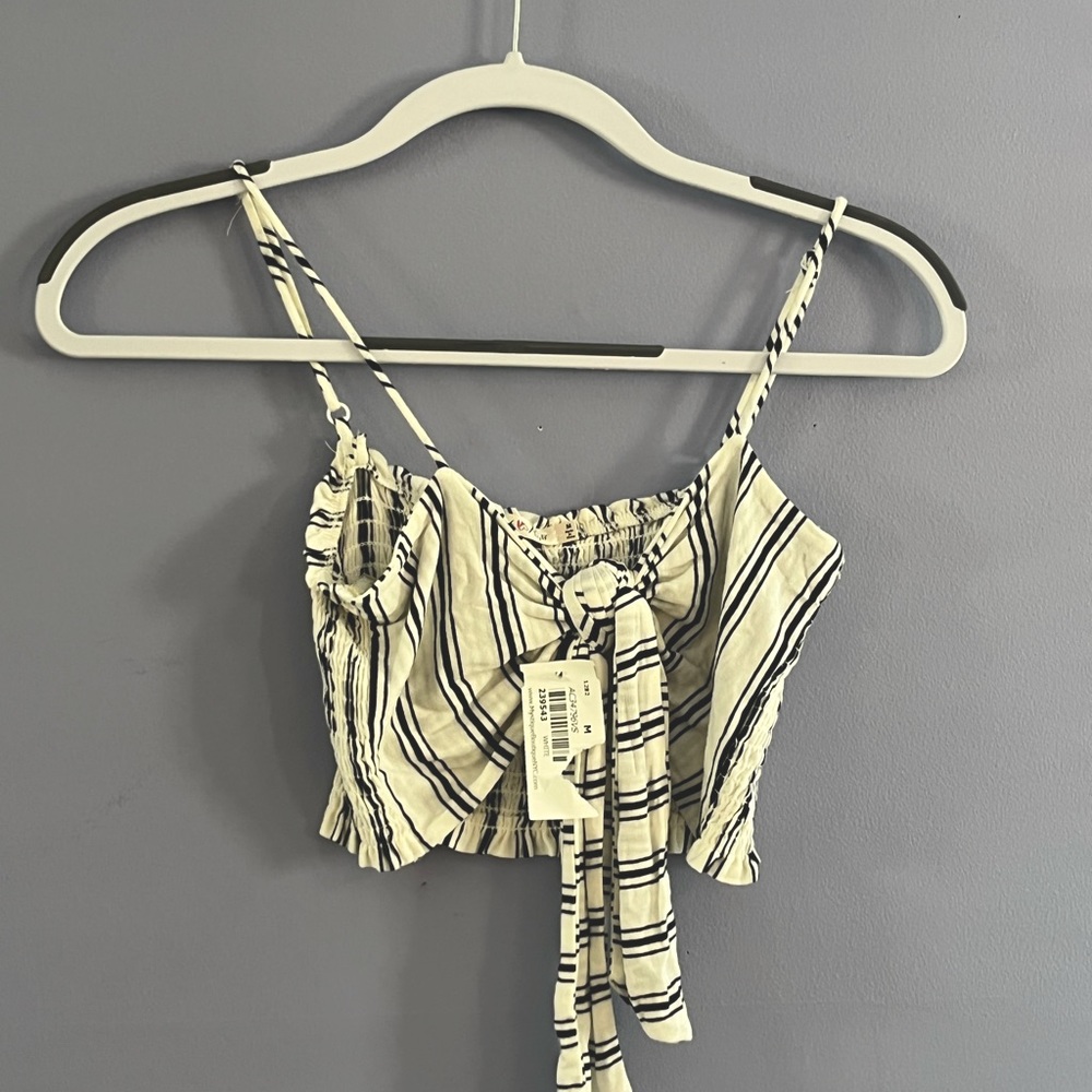 NWT Striped Black and White Tie front crop top